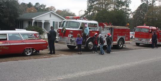 Summerville Christmas Parade Lineup and our young fans!